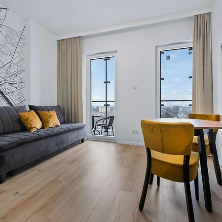 Rentplanet - Apartamenty Kasprzaka Varsó Kültér fotó