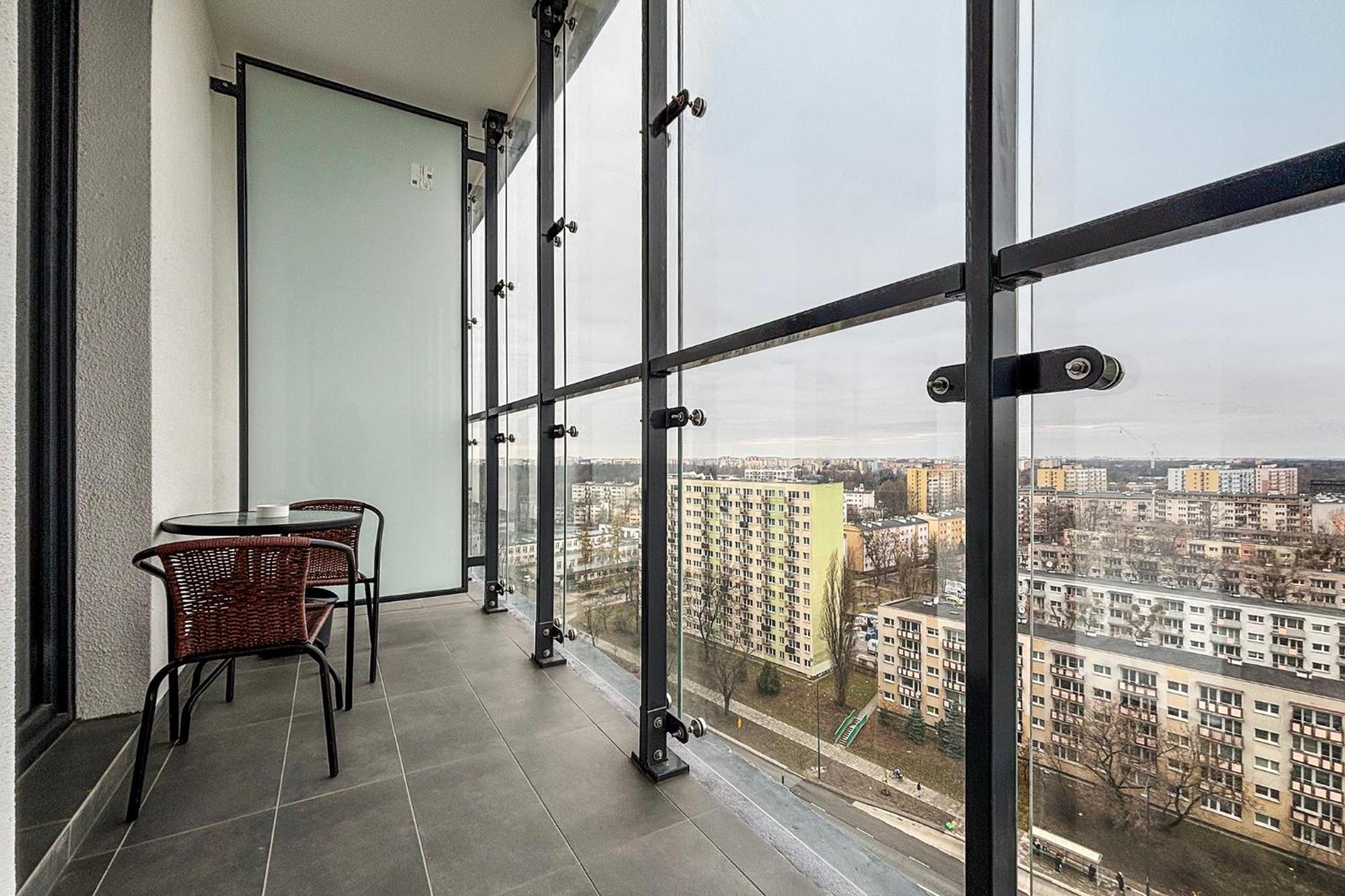 Rentplanet - Apartamenty Kasprzaka Varsó Kültér fotó