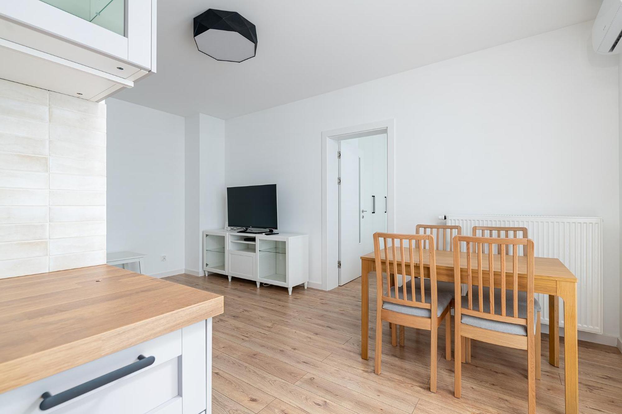 Rentplanet - Apartamenty Kasprzaka Varsó Kültér fotó