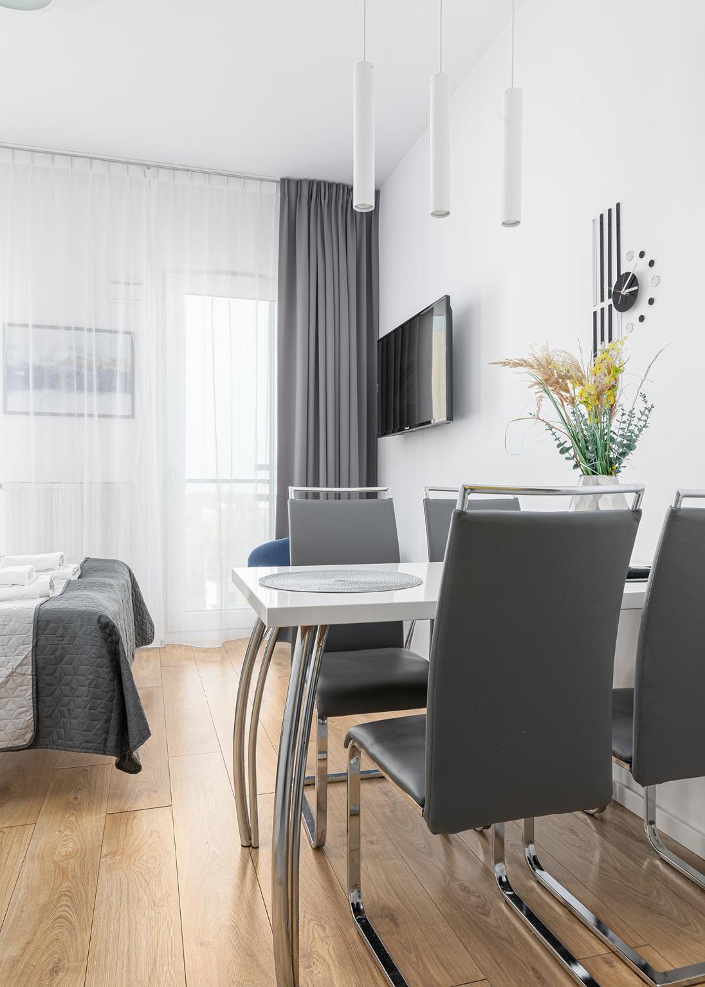 Rentplanet - Apartamenty Kasprzaka Varsó Kültér fotó